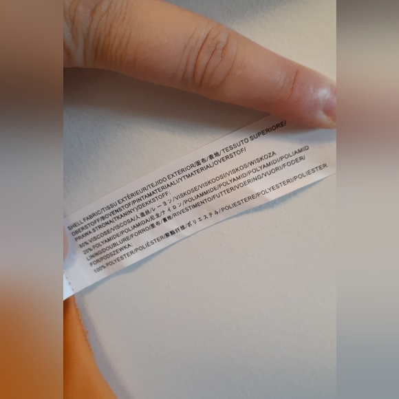 Light orange-coloured sundress - Moon River brand size small - Picture 5 of 6